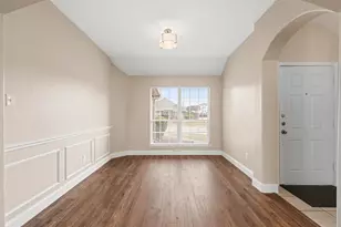 5704 Bandera Dr, The Colony, TX 75056 - Photo 7