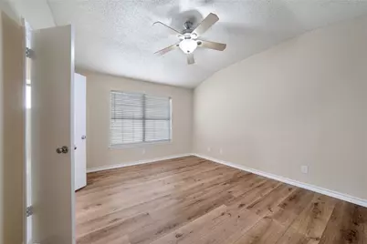 4318 Metronome Drive, Grand Prairie, TX 75052 - Photo 17