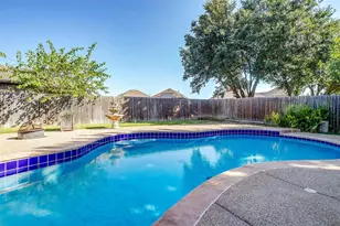 1303 Red Deer Way, Arlington, TX 76002 - Photo 37