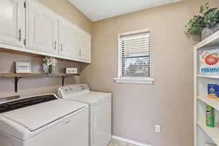 4034 Windy Crest Cir, Carrollton, TX 75007 - Photo 9