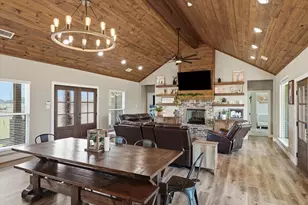 2055 Eastfield Dr, Wills Point, TX 75169 - Photo 13