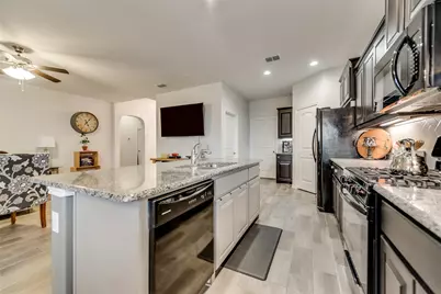 10117 Burtrum Drive, Fort Worth, TX 76177 - Photo 13