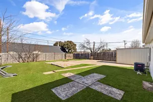 3817 Pinebrook Dr, Dallas, TX 75241 - Photo 33