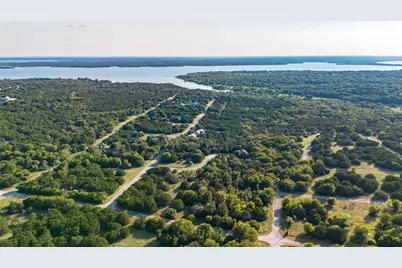 40031 Brentwood Court, Whitney, TX 76692 - Photo 9