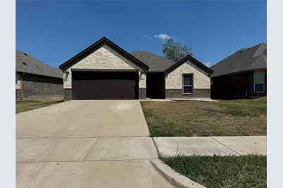8805 Kiowa Drive, Greenville, TX 75402 - Photo 1