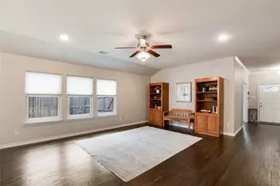 1809 Vista Royale Ct, Fort Worth, TX 76108 - Photo 15