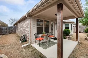 1809 Vista Royale Ct, Fort Worth, TX 76108 - Photo 27