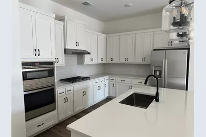 1206 Daybreak Drive, Allen, TX 75013 - Photo 3