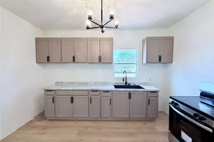 3041 Russell Ave, Abilene, TX 79605 - Photo 7