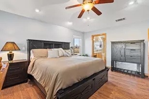 670 Farm Road 196 N, Blossom, TX 75416 - Photo 13