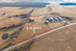 670 Farm Road 196 N, Blossom, TX 75416 - Photo 31
