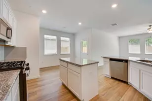 1713 Roadrunner Dr, Little Elm, TX 75068 - Photo 9