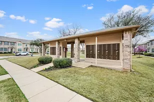 6816 Carrington Ln, Fort Worth, TX 76137 - Photo 25
