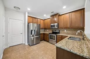 6816 Carrington Ln, Fort Worth, TX 76137 - Photo 9