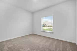 319 Julian Davis Dr, Venus, TX 76084 - Photo 5