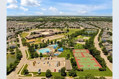 1805 Cambridge Drive, Providence Village, TX 76227 - Photo 25