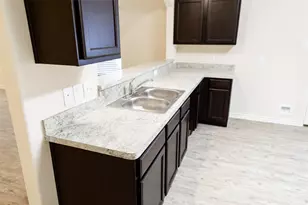 1508 Dove, Ennis, TX 75119 - Photo 7