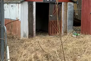 125 1st St, Whitney, TX 76692 - Photo 9