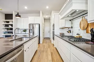 2357 Rook Dr, Dallas, TX 75211 - Photo 9