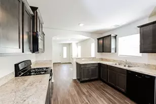 435 Thompson, Everman, TX 76140 - Photo 3