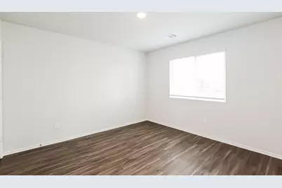 435 Thompson, Everman, TX 76140 - Photo 13