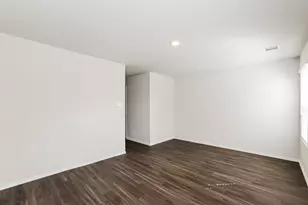 435 Thompson, Everman, TX 76140 - Photo 7