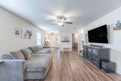 6805 Turtle Stream Drive, Fort Worth, TX 76179 - Photo 7