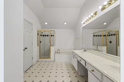 8615 Oakleaf Drive, Frisco, TX 75035 - Photo 11