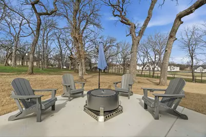 664 Winkler Way, Springtown, TX 76082 - Photo 35