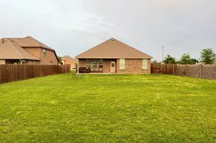 3207 Camden Creek Rd, Krum, TX 76249 - Photo 39