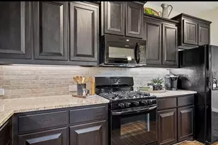 3207 Camden Creek Rd, Krum, TX 76249 - Photo 7