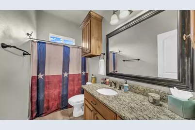 8228 Fall Crest Drive, Fort Worth, TX 76053 - Photo 7