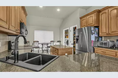 8228 Fall Crest Drive, Fort Worth, TX 76053 - Photo 19