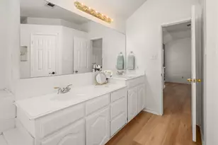 4912 Basil Dr, McKinney, TX 75070 - Photo 9