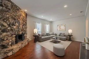 3020 Stonehenge Ln, Carrollton, TX 75006 - Photo 3