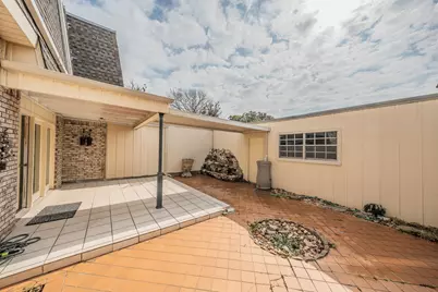 3020 Stonehenge Lane, Carrollton, TX 75006 - Photo 31