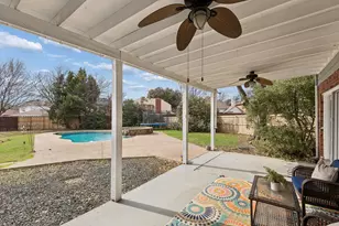 1517 High Pointe Cir, Cedar Hill, TX 75104 - Photo 21