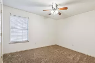 1517 High Pointe Cir, Cedar Hill, TX 75104 - Photo 19