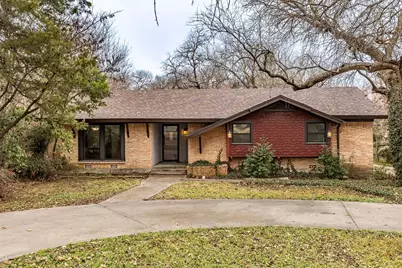 2713 Yorkshire, Sherman, TX 75092 - Photo 1