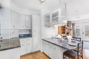 2713 Yorkshire, Sherman, TX 75092 - Photo 11