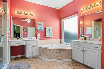 6211 Parkside Drive, Arlington, TX 76001 - Photo 21