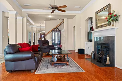 6211 Parkside Drive, Arlington, TX 76001 - Photo 11