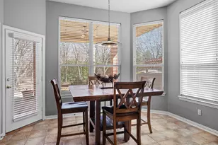 6211 Parkside Dr, Arlington, TX 76001 - Photo 9