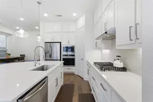 8029 Pne Is Wy, McKinney, TX 75071 - Photo 11