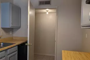 2433 Limestone Dr, Arlington, TX 76014 - Photo 17