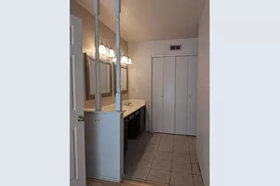 2433 Limestone Drive, Arlington, TX 76014 - Photo 9