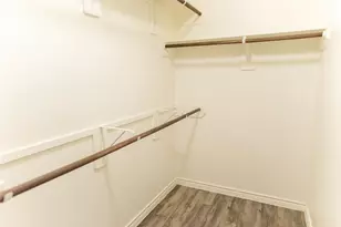 232 Cliff Height Cir, Dallas, TX 75241 - Photo 11