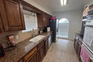 3402 Hayman Dr, Garland, TX 75043 - Photo 3