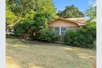 501 W College Street, Rising Star, TX 76471 - Photo 17