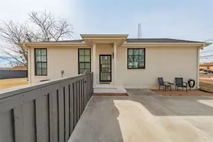 321 S Columbia St, Stephenville, TX 76401 - Photo 27